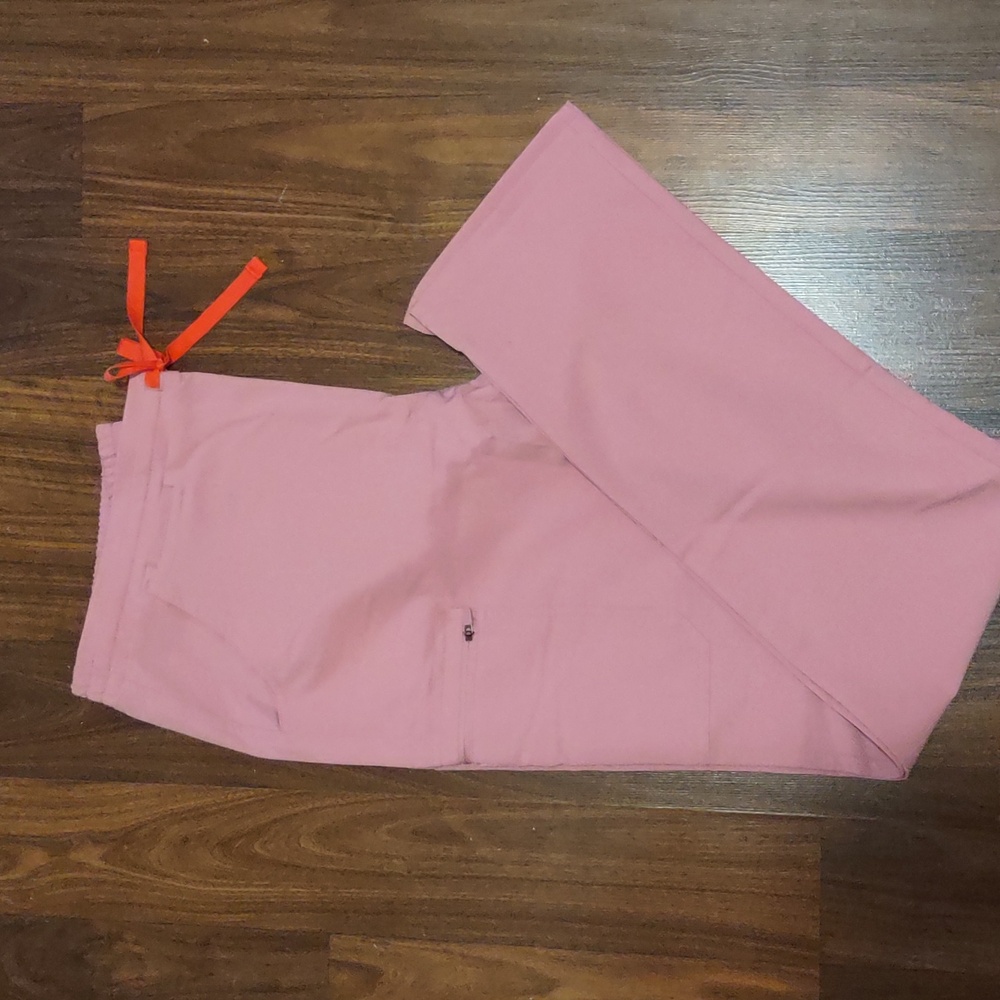 Figs Chalk Pink Yola Pants